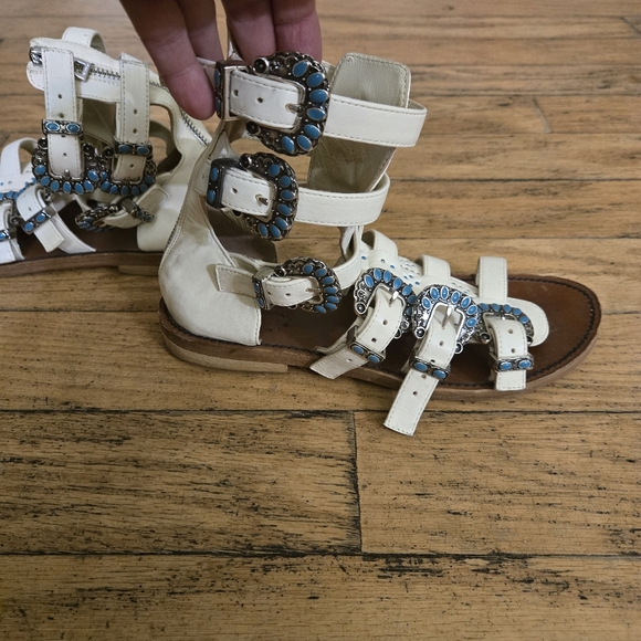 Zadig & Voltaire White Sandals with Blue Accents - Picture 5 of 10